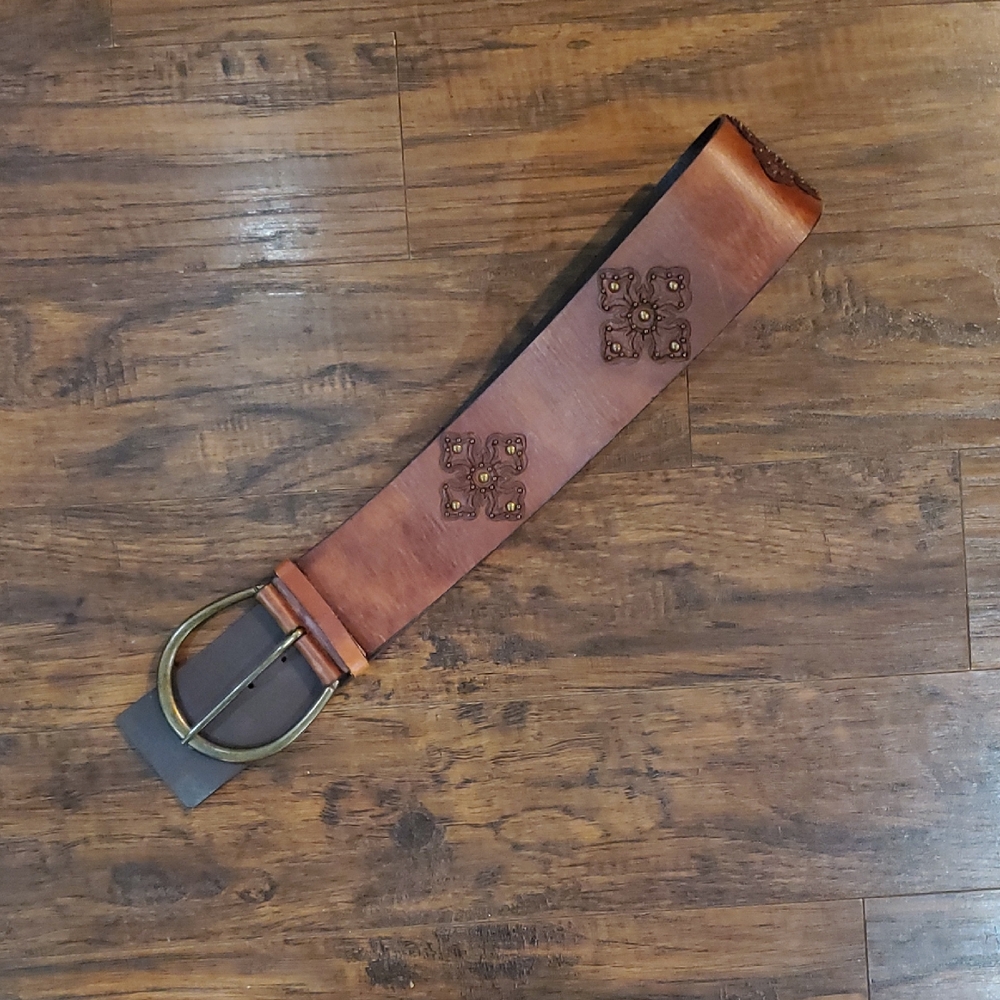 Express Brown Leather Belt with Gold Buckle